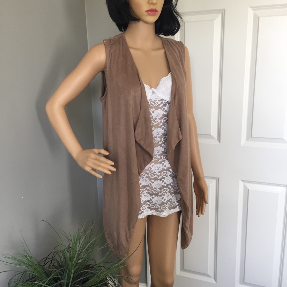 Babeau Suede looking Vest